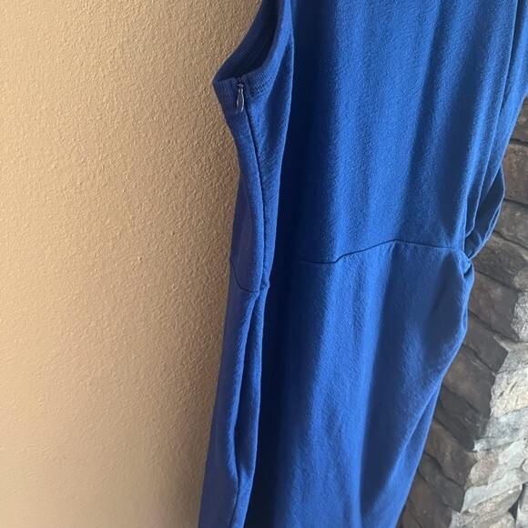 Ted Baker knot front royal blue jersey dress. Ted size 2 which is US size 6. - Picture 7 of 11